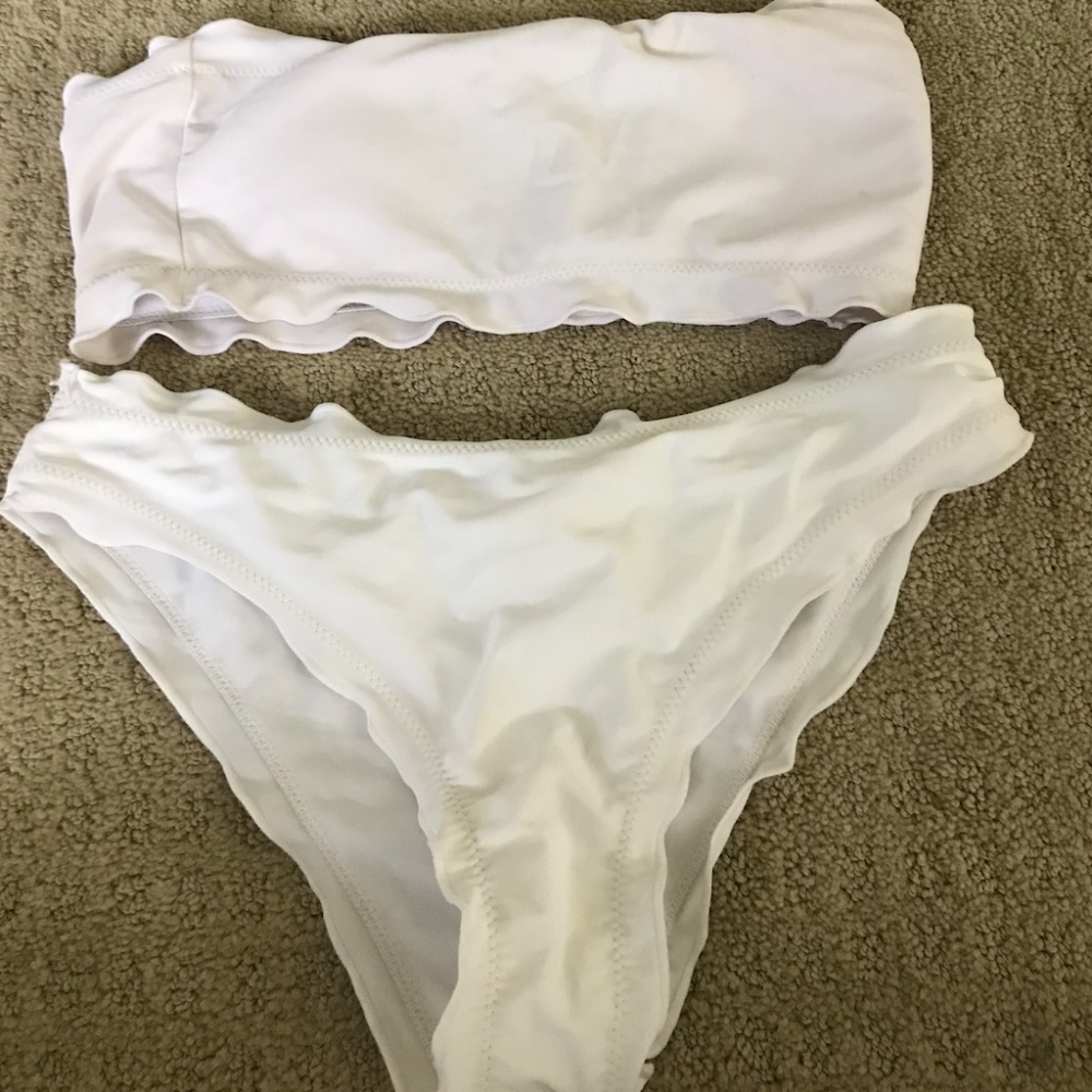 Bathing suit